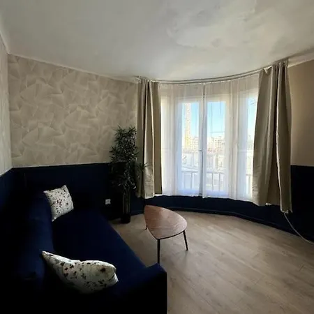 F2, Proche Metro Apartment Saint-Ouen (Seine-Saint-Denis)