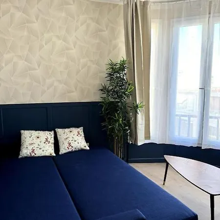 Apartment F2, Proche Metro Saint-Ouen (Seine-Saint-Denis)