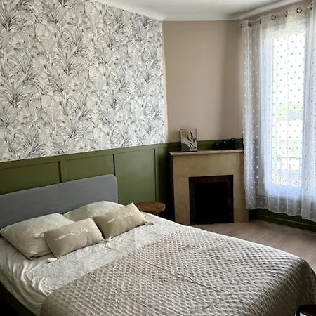 Apartment F2, Proche Metro *